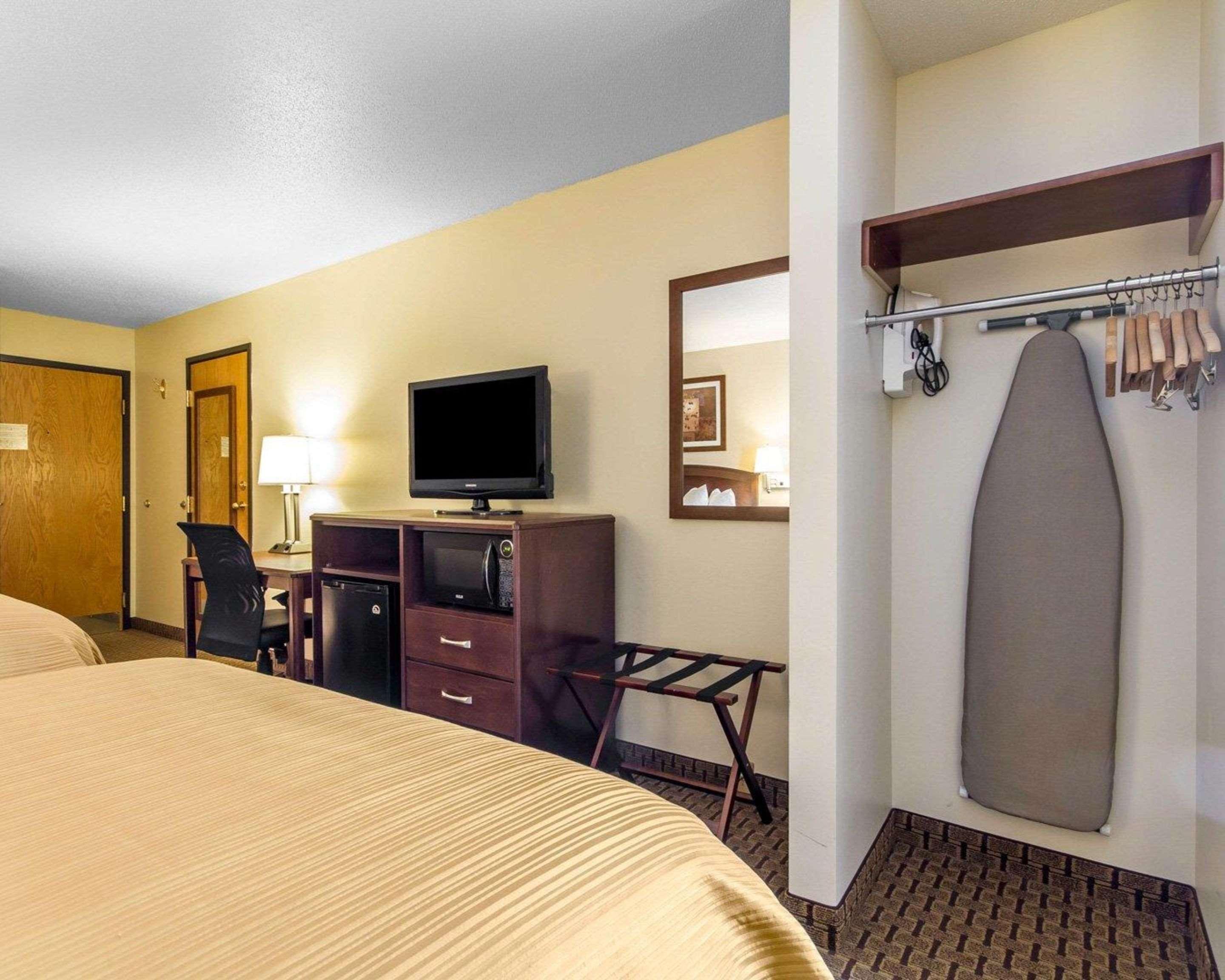 Quality Inn La Crosse Buitenkant foto